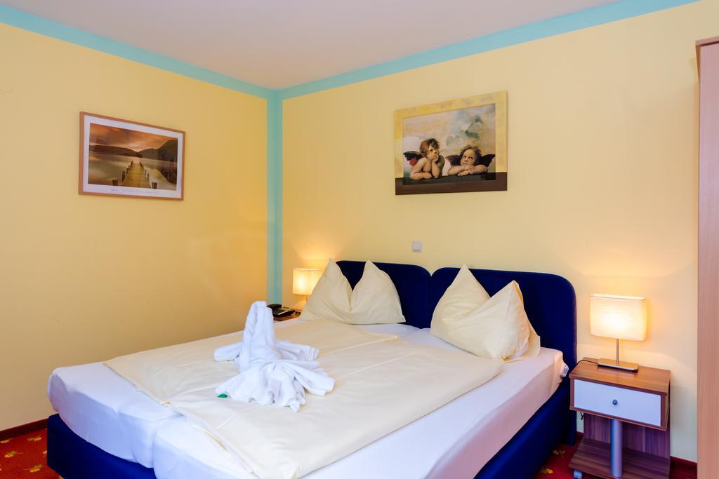 1A Hotel Steiner Judenburg Εξωτερικό φωτογραφία