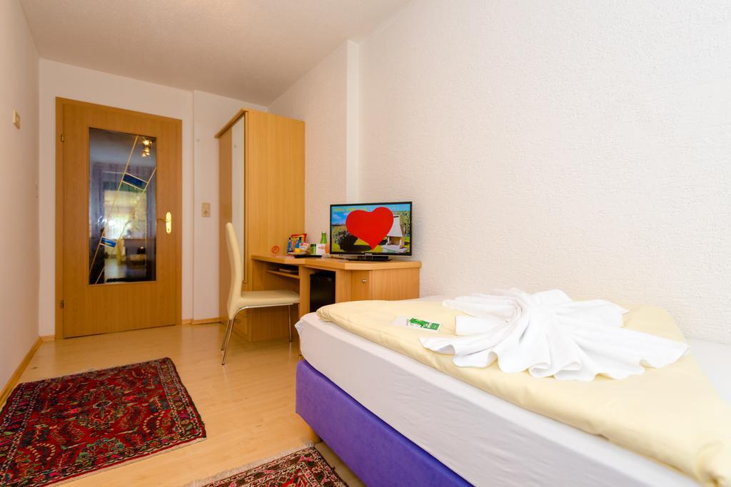 1A Hotel Steiner Judenburg Εξωτερικό φωτογραφία