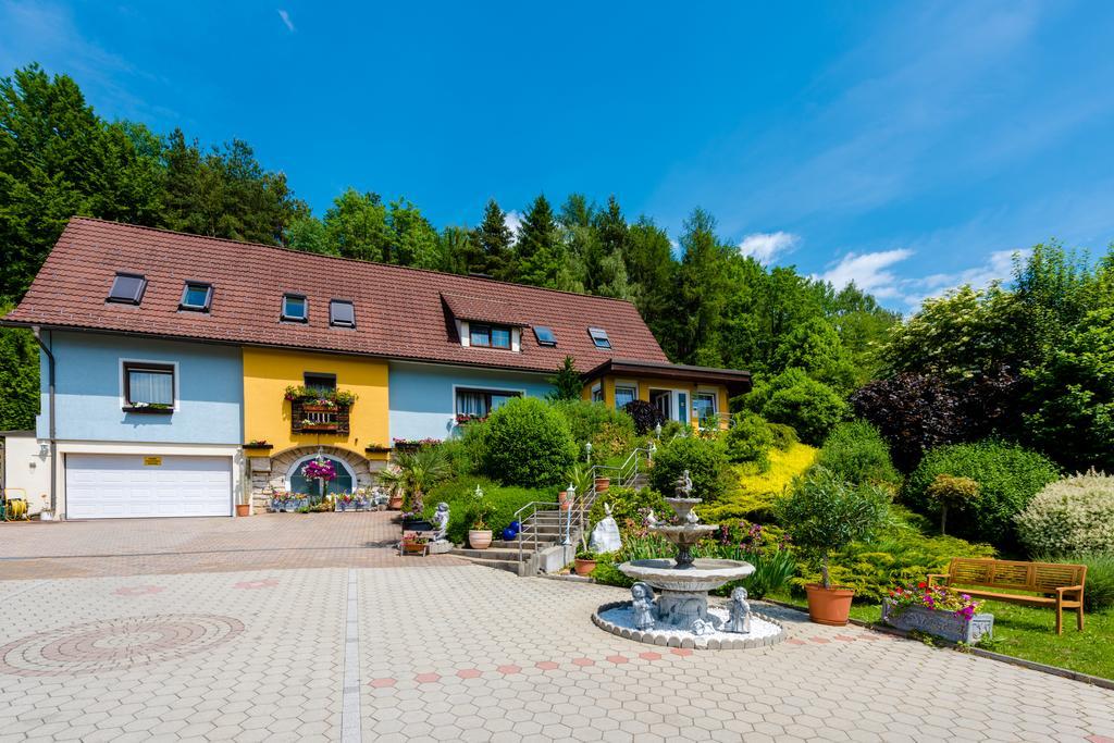 1A Hotel Steiner Judenburg Εξωτερικό φωτογραφία